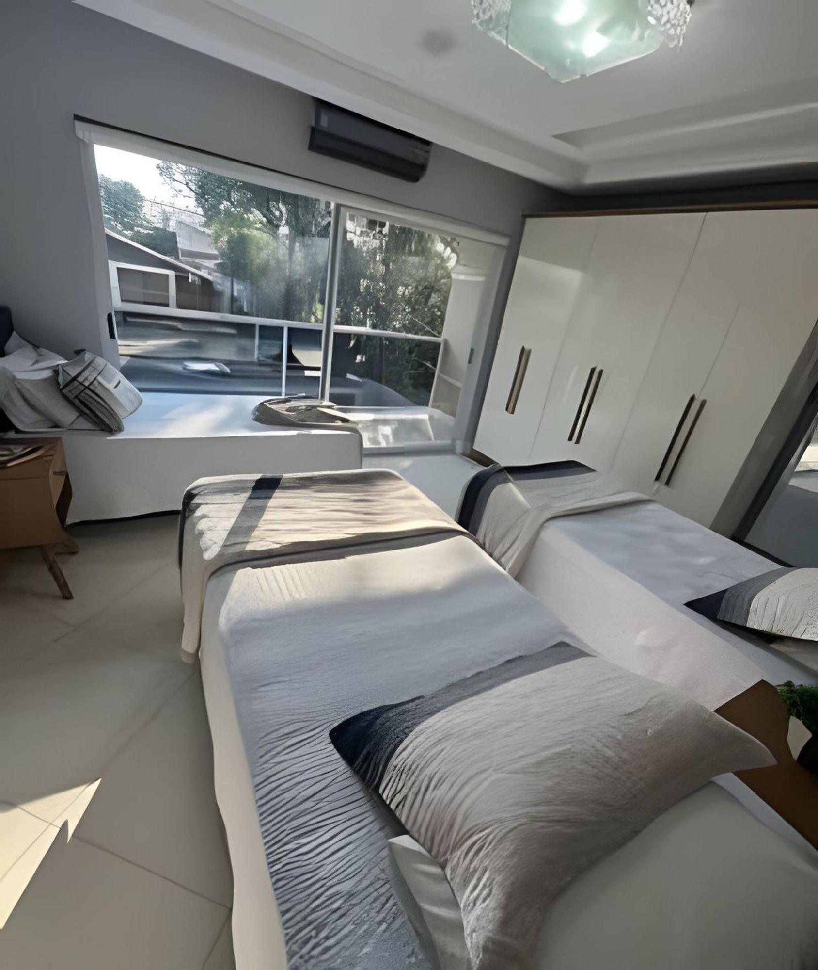 Sobrado Com 5 Suite 1 Quarto Piscina Churraqueira Ar Ate 20 Hospede Foz do Iguaçu Esterno foto